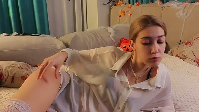 AngelicRice online show from November 1, 11:25 am