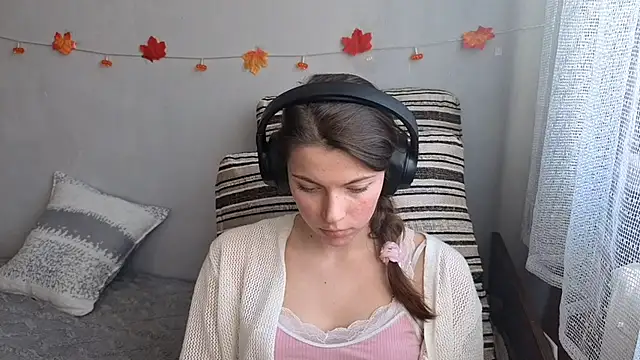 CutieAnny online show from October 30, 5:43 am