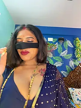 V-Hot-Sweti online show from July 31, 6:20 pm