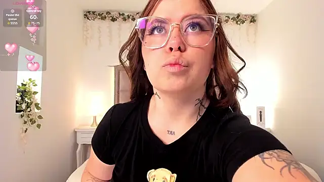 melissa es online show from February 17, 1:10 pm