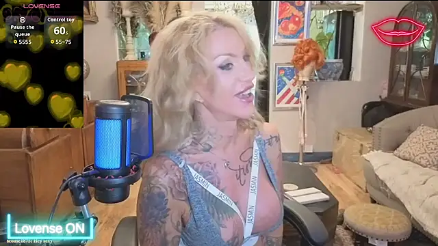 xl uk top trans online show from June 30, 11:53 am