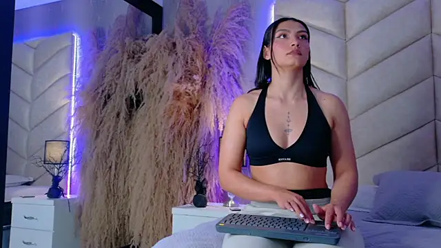 samiradoll online show from September 24, 4:00 am