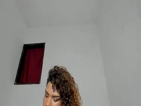 calliedemon  online show from July 7, 2:47 am