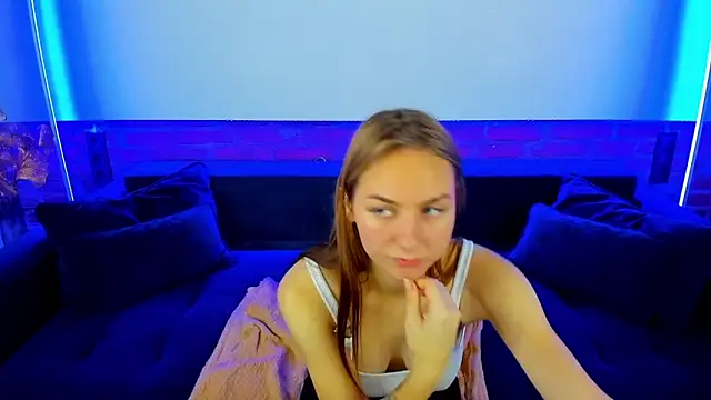 MilaAddams online show from October 18, 5:54 am