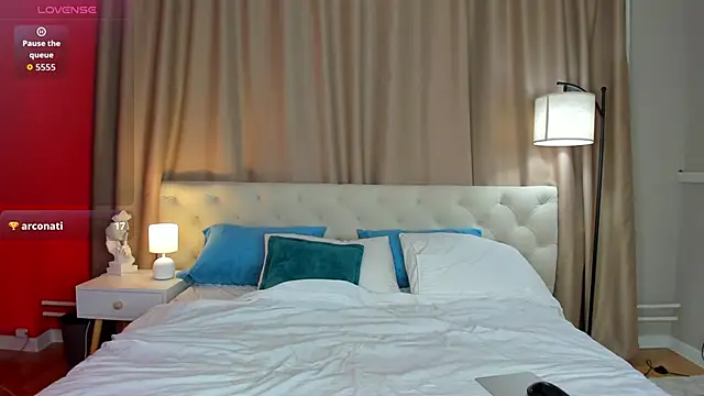 Belle Wa1ker online show from October 8, 11:25 am