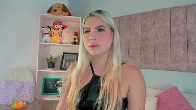 naomi sanz online show from October 10, 6:02 pm