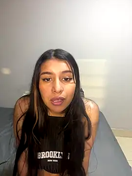  Chloe Smith online show from September 17, 5:05 am