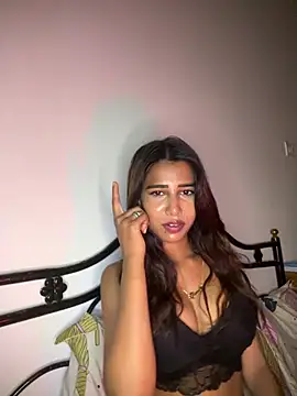 STRIP GLOW online show from May 2, 10:13 pm