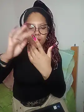 gigi1326 online show from November 14, 2:44 am