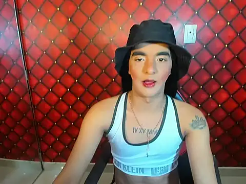 Snapshot of MIA_HOT23CM_S7S chatting on September 23, 12:36 pm MIA HOT23CM S7S online show from September 23, 12:36 pm