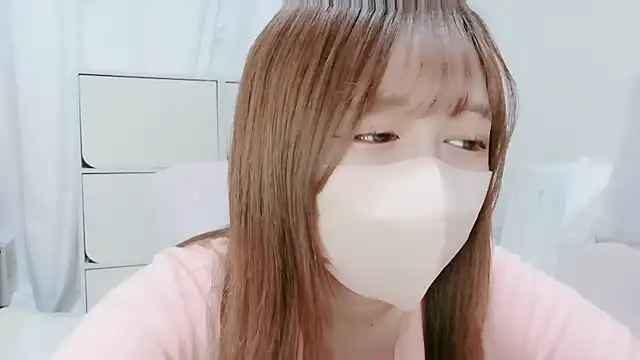 Snapshot of Hanachan_Gcup_ chatting on October 16, 8:17 am Hanachan Gcup online show from October 16, 8:17 am