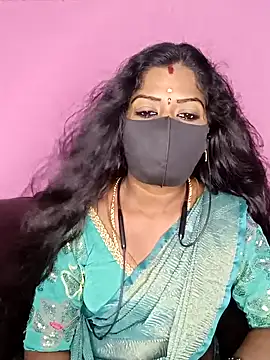 Snapshot of tamilammukuttyy chatting on October 18, 5:10 am tamilammukuttyy online show from October 18, 5:10 am