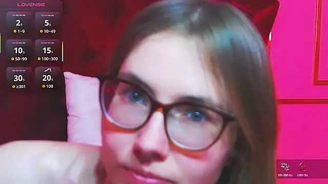 JessieJuss online show from March 7, 6:04 pm