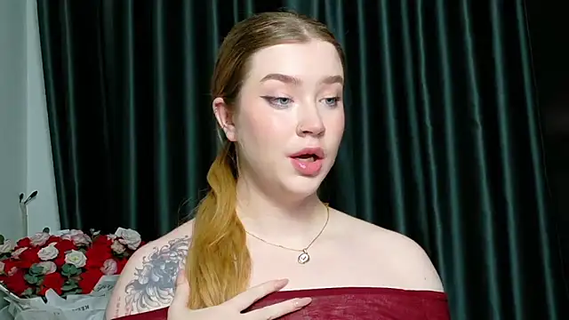 Snapshot of Rebecca_Lace chatting on October 5, 9:09 pm Rebecca Lace online show from October 5, 9:09 pm
