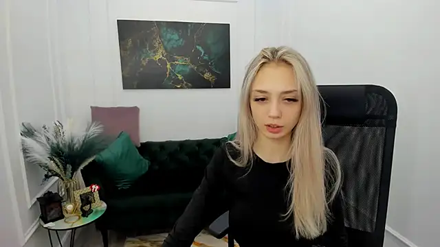 EmilyGraydis online show from February 19, 3:28 am