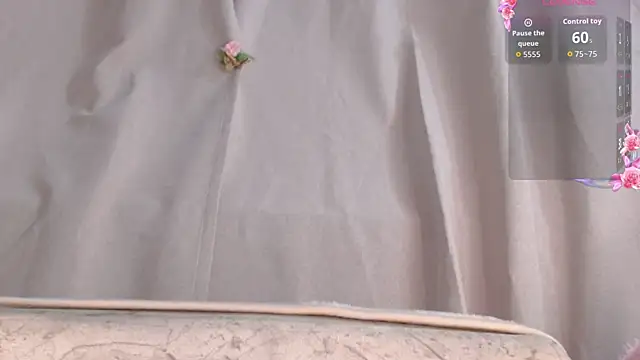 Snapshot of EnyelArleth28 chatting on September 23, 12:42 am EnyelArleth28 online show from September 23, 12:42 am