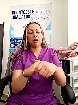 Madisson-04  online show from April 30, 9:19 pm