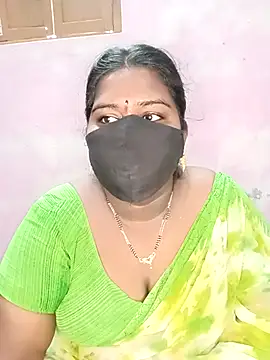 Snapshot of chubby_babitha-telugu chatting on September 30, 3:34 am chubby babitha-telugu online show from September 30, 3:34 am
