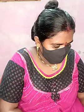 Snapshot of chubby_babitha-telugu chatting on October 15, 4:53 pm chubby babitha-telugu online show from October 15, 4:53 pm