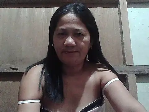 hotmama 063 online show from April 18, 9:37 pm