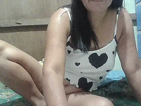 hotmama 063 online show from June 23, 9:35 pm