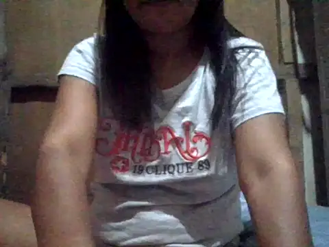 hotmama 063 online show from June 17, 9:27 pm
