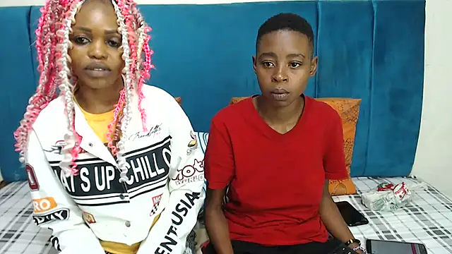 SweetSlenderChoc online show from July 4, 5:53 pm