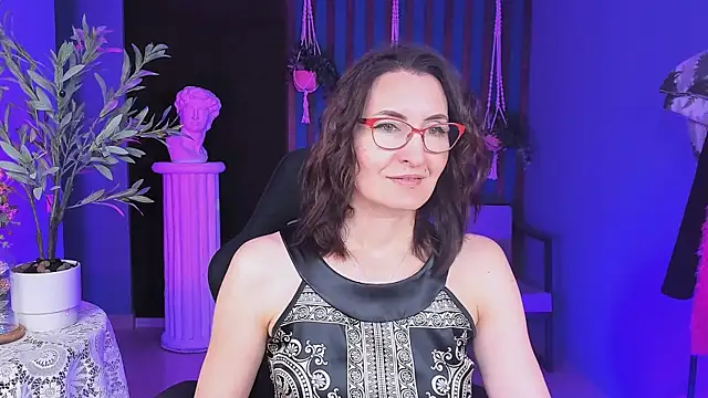 UnaTerra online show from November 9, 5:14 am