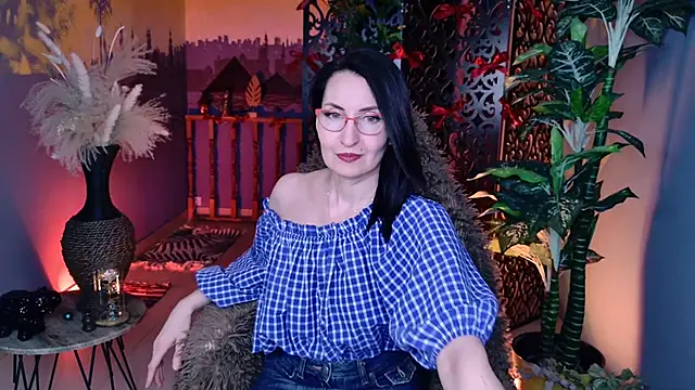 UnaTerra online show from March 1, 9:31 am