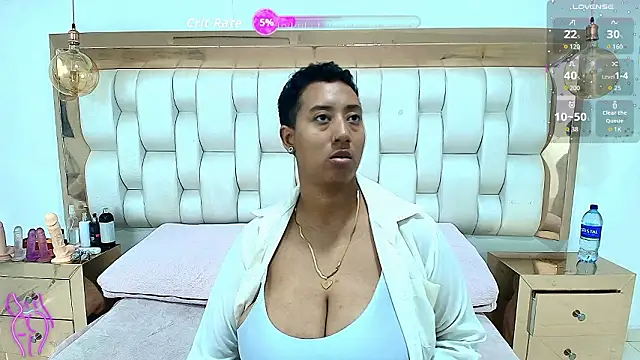 TiffantyAndStacy online show from February 5, 8:01 pm