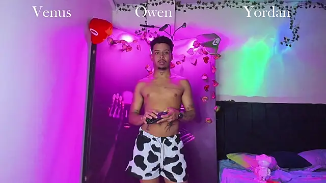 Owen Benkosky online show from December 5, 3:06 am