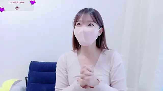 Mayu o19o online show from April 16, 1:39 am