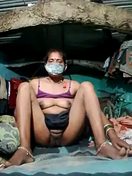 CUTE-004 online show from November 6, 4:24 pm