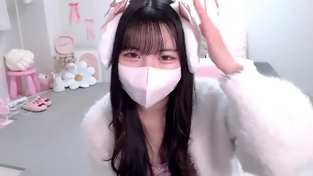 moka-neko online show from December 16, 1:17 pm