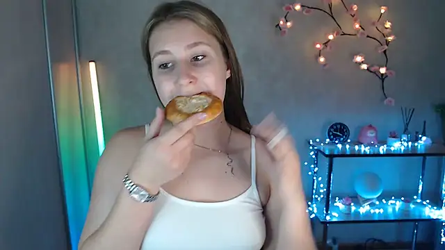 Milka kamila online show from July 24, 12:47 pm
