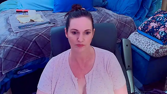 ninajaymes online show from July 31, 10:33 pm