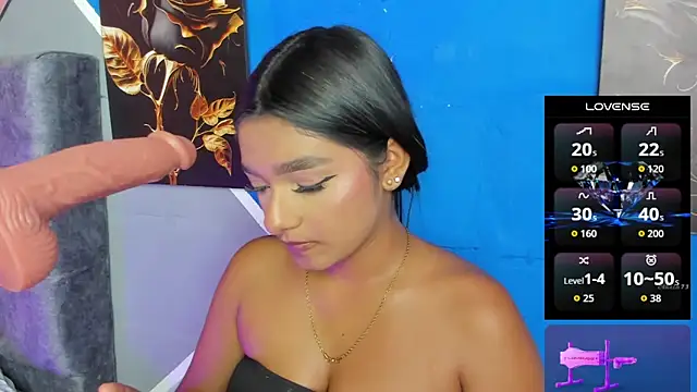 lau-hot online show from March 7, 7:43 pm