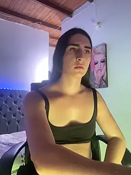 lola diez online show from November 29, 12:36 am