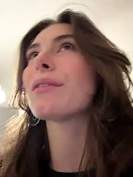 SophiiaStarr online show from December 17, 7:29 pm