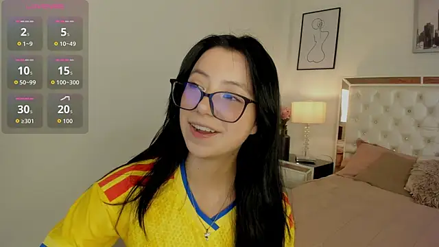Zoe Xra online show from June 23, 8:29 pm