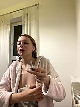 Snapshot of AnyaHellCat chatting on October 2, 6:46 pm AnyaHellCat online show from October 2, 6:46 pm