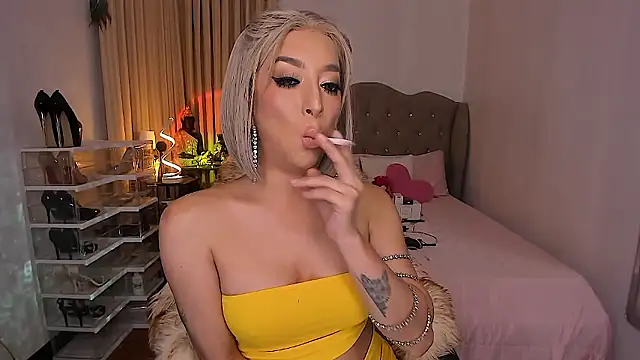 Dream Goddess online show from January 14, 10:31 am