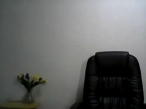 EllaLove2277 online show from March 3, 6:08 am