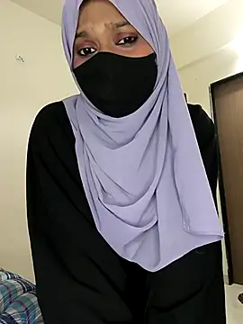 SpicykhalifaX online show from April 25, 7:55 am