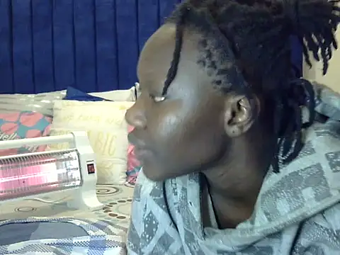 Playroom queen online show from February 26, 6:51 pm