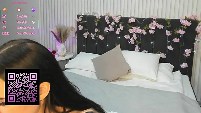 Cassies-Sandyy online show from November 14, 11:54 am