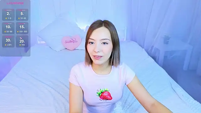 LumMina online show from October 14, 9:01 am