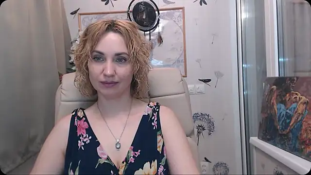 KatrinAlluring online show from October 9, 4:27 am