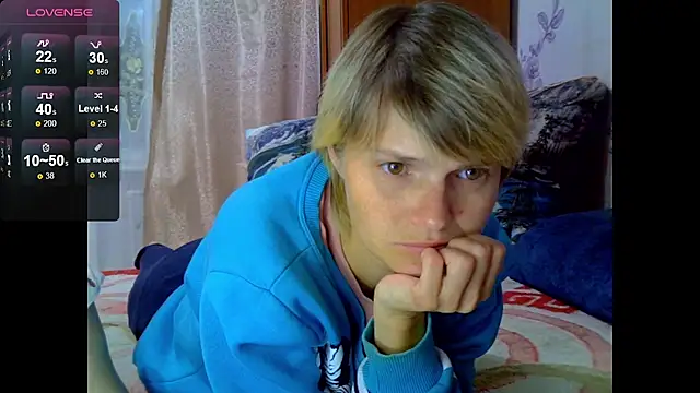 SaraSnow  online show from October 11, 6:21 pm