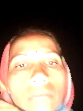 KIRTI12 HOT online show from November 26, 7:15 pm